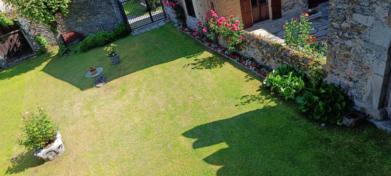 Palazzo Juvalta Bed & Breakfast Teglio Exterior photo
